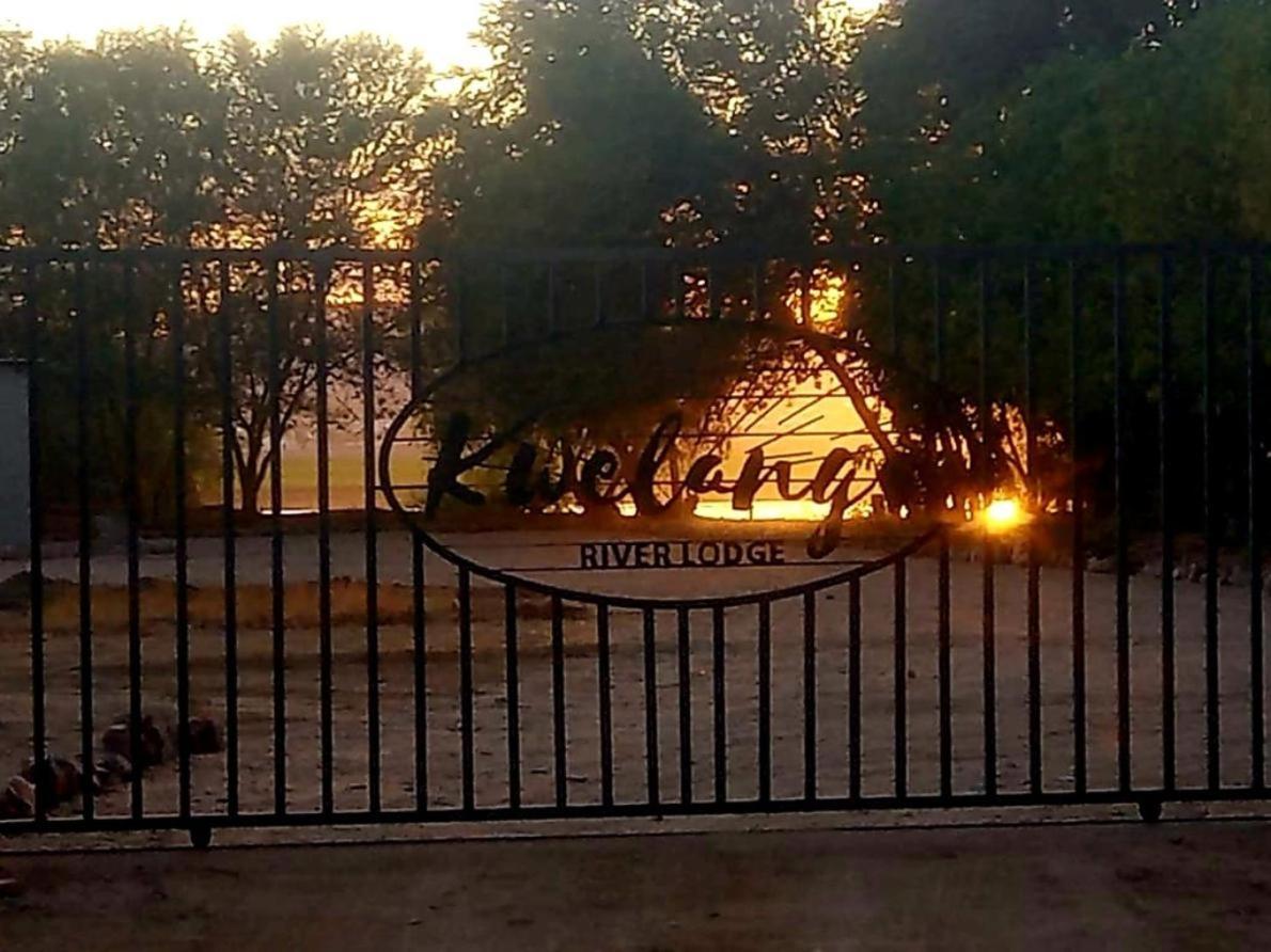 Kwelanga River Lodge Vioolsdrif Екстер'єр фото